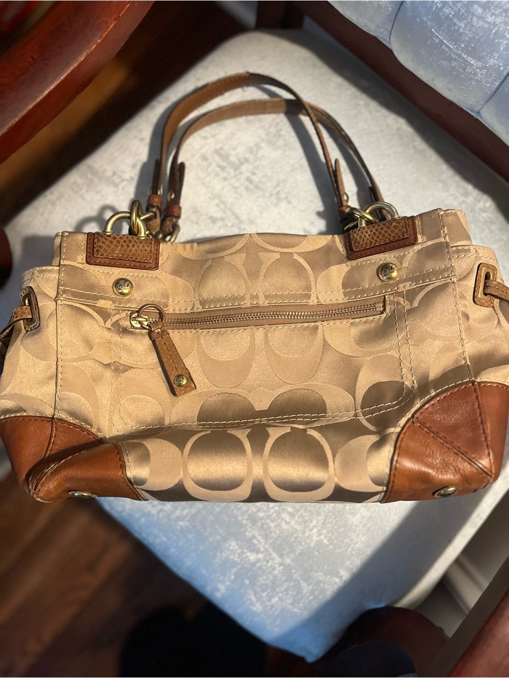 Coach Peyton Signature Sateen Shoulderbag